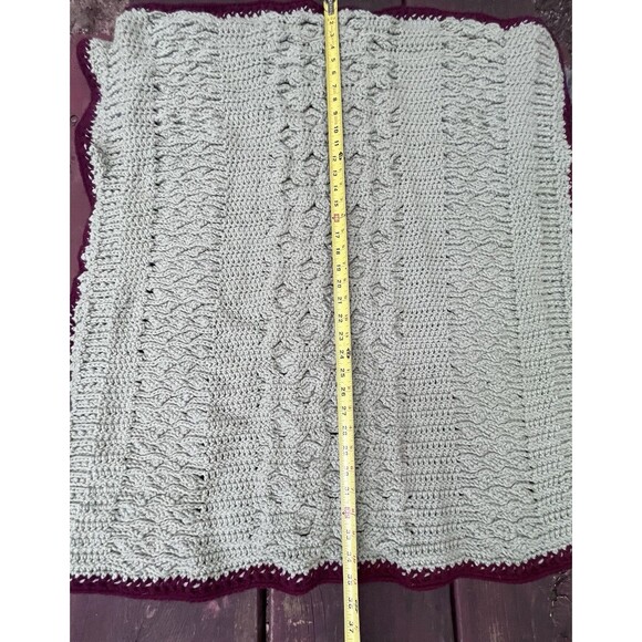 VTG Handmade Chunky Knit Lap Baby Blanket Throw Pistachio Green Burgundy Retro - Picture 6 of 6